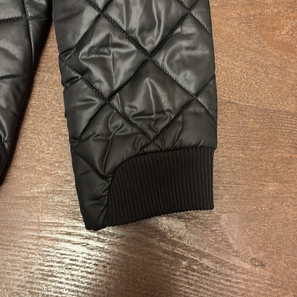 adidas Kids Black Quilted Puffer Jacket - Picture 10 of 16